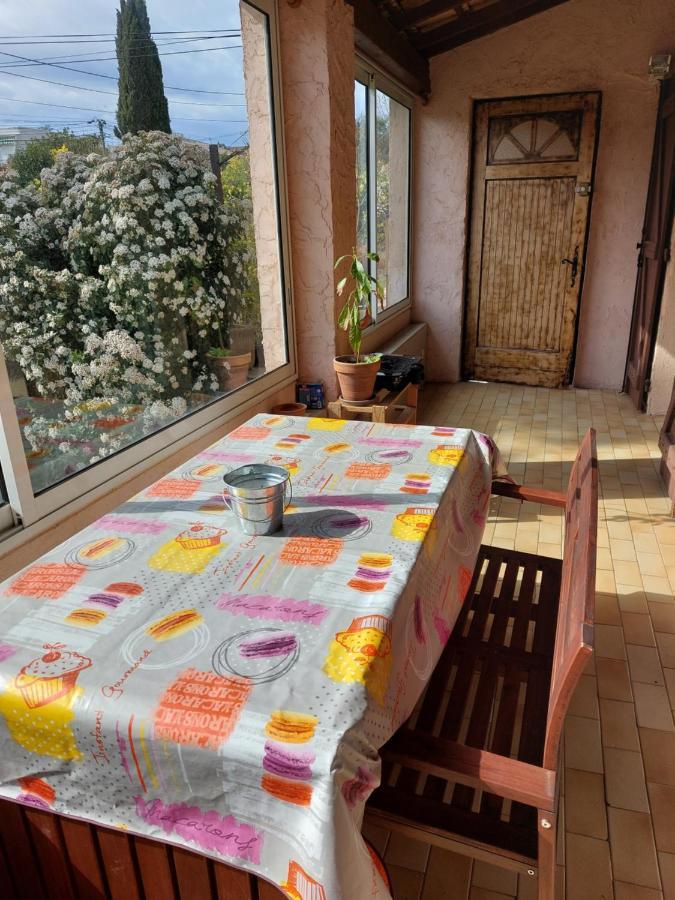 Home tranquille dans la cité du mimosa - Axelle Loc'Appart Mandelieu Exterior foto